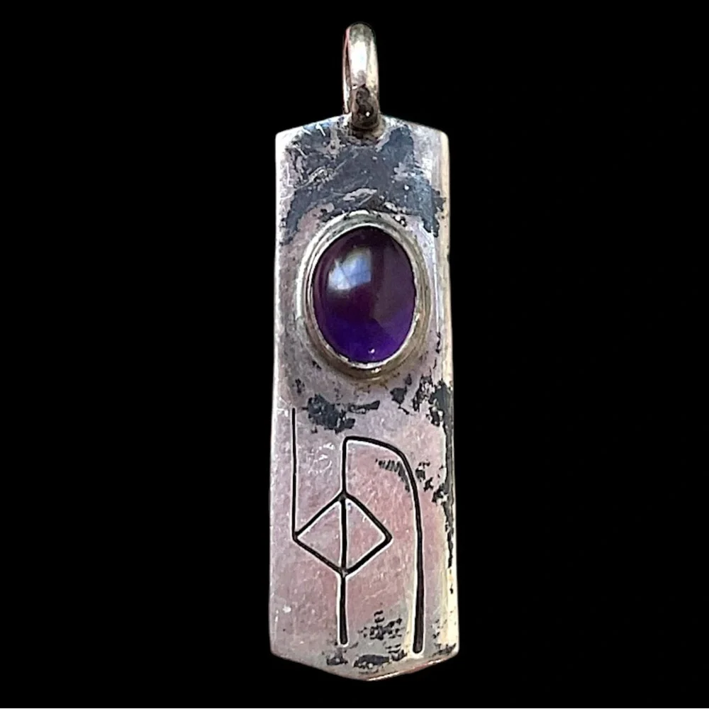 Vintage Sterling Silver Amethyst Cabochon Bar Pendant Southwestern Style